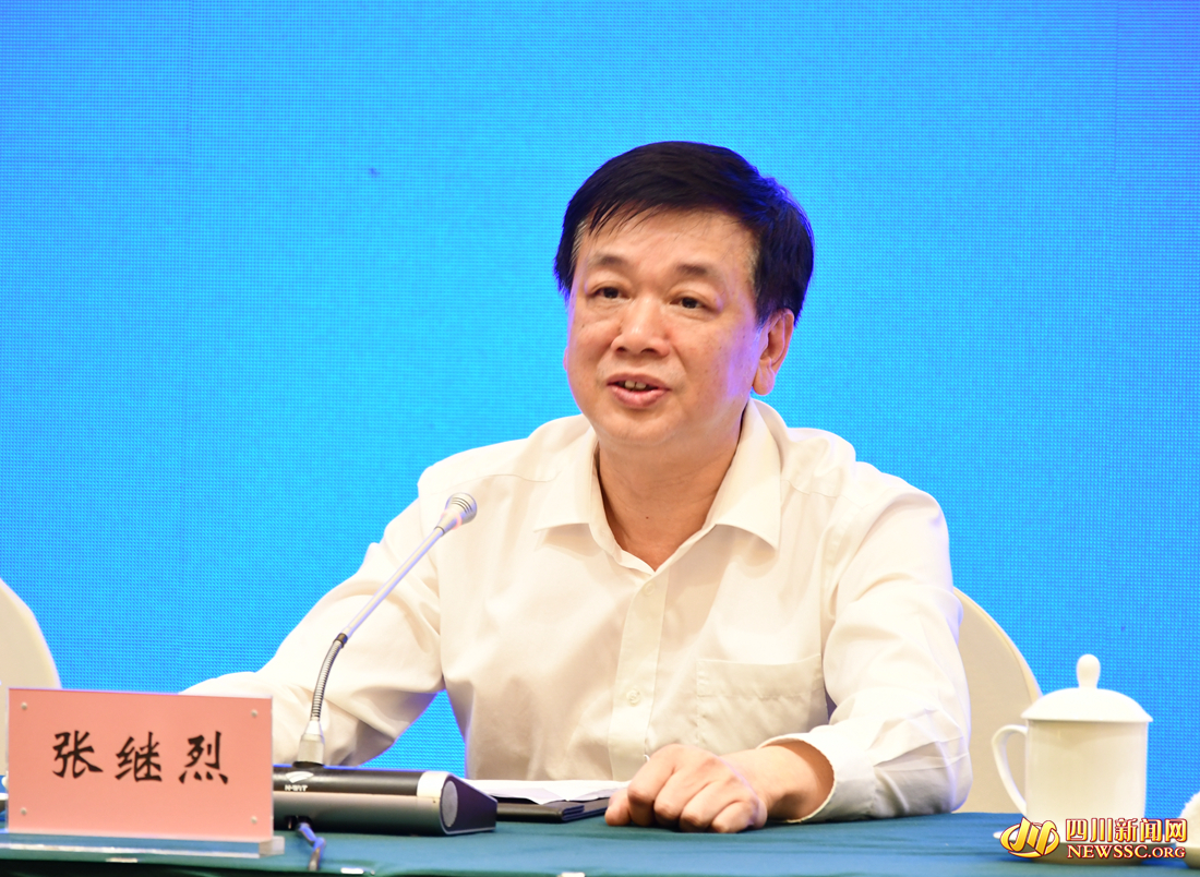 人生就是博电气集团副总经理、党组成员张继烈_副本.jpg